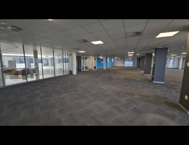 BUSINESS PROPERTY TO RENT IN WATERFALL